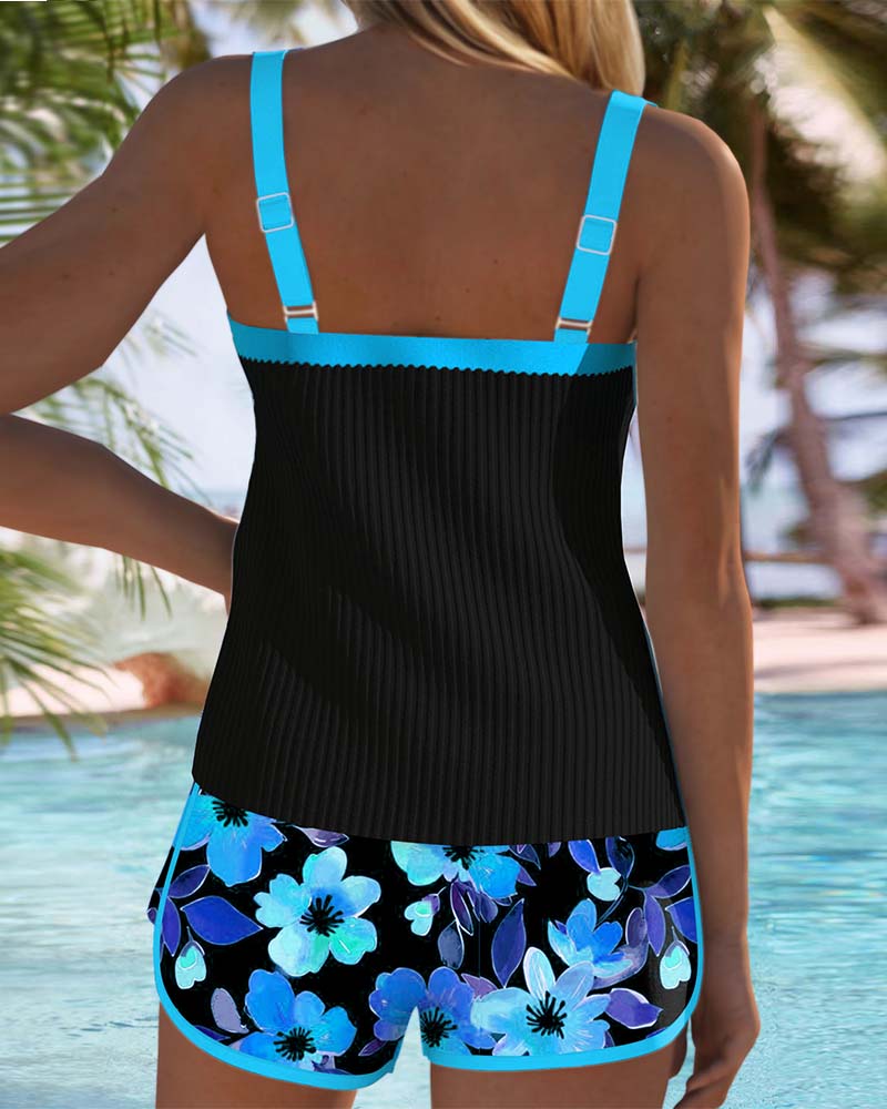 Regina | Tankini Elegante con Short Floral