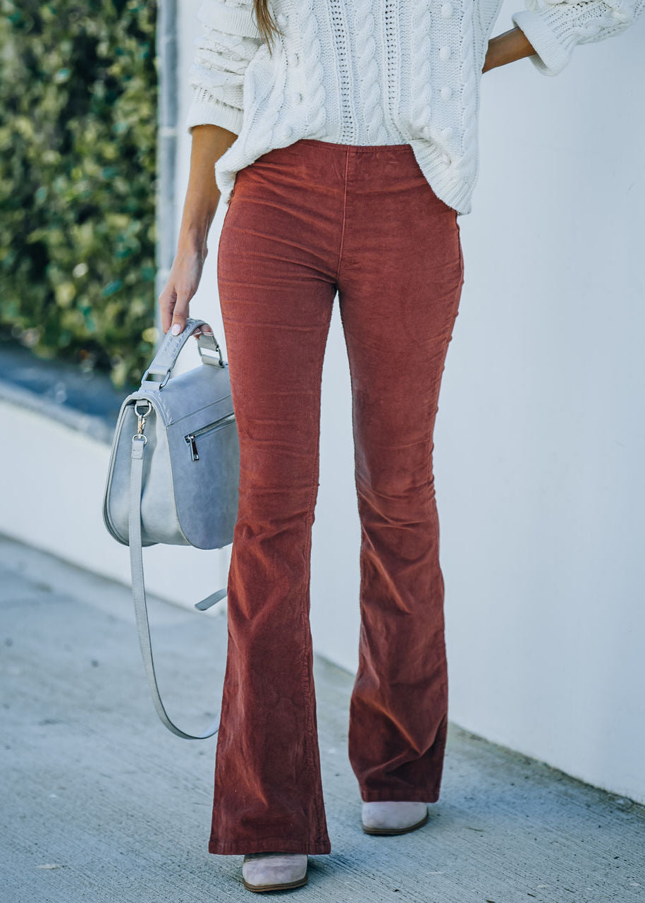 CHLOE | Pantalones acampanados de pana