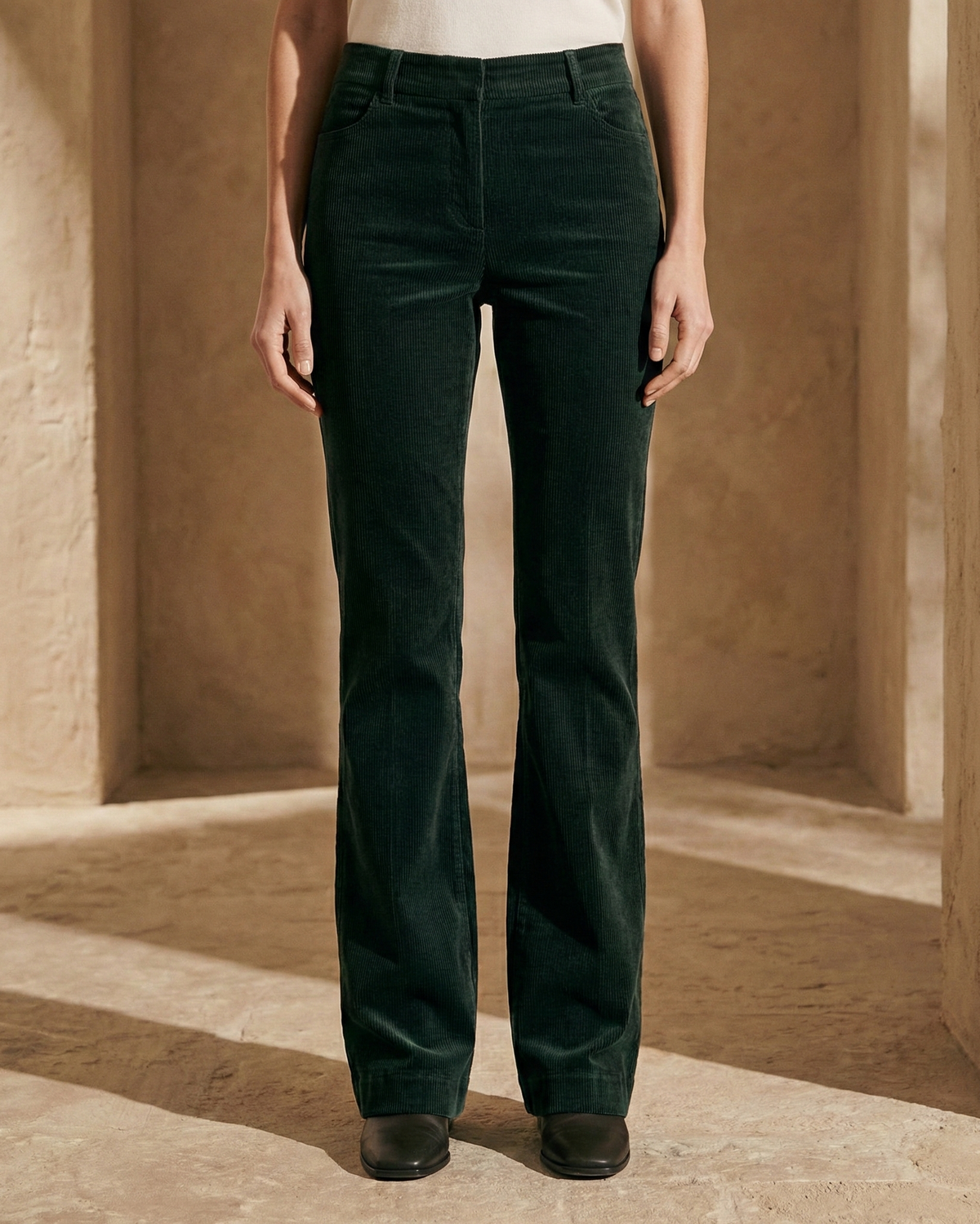 CHLOE | Pantalones acampanados de pana
